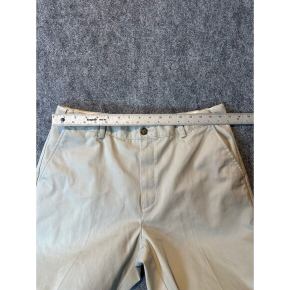 LL Bean Mens Comfort Waist Pants Size XL Beige Off White Chino Casual Everyday - Picture 7 of 8